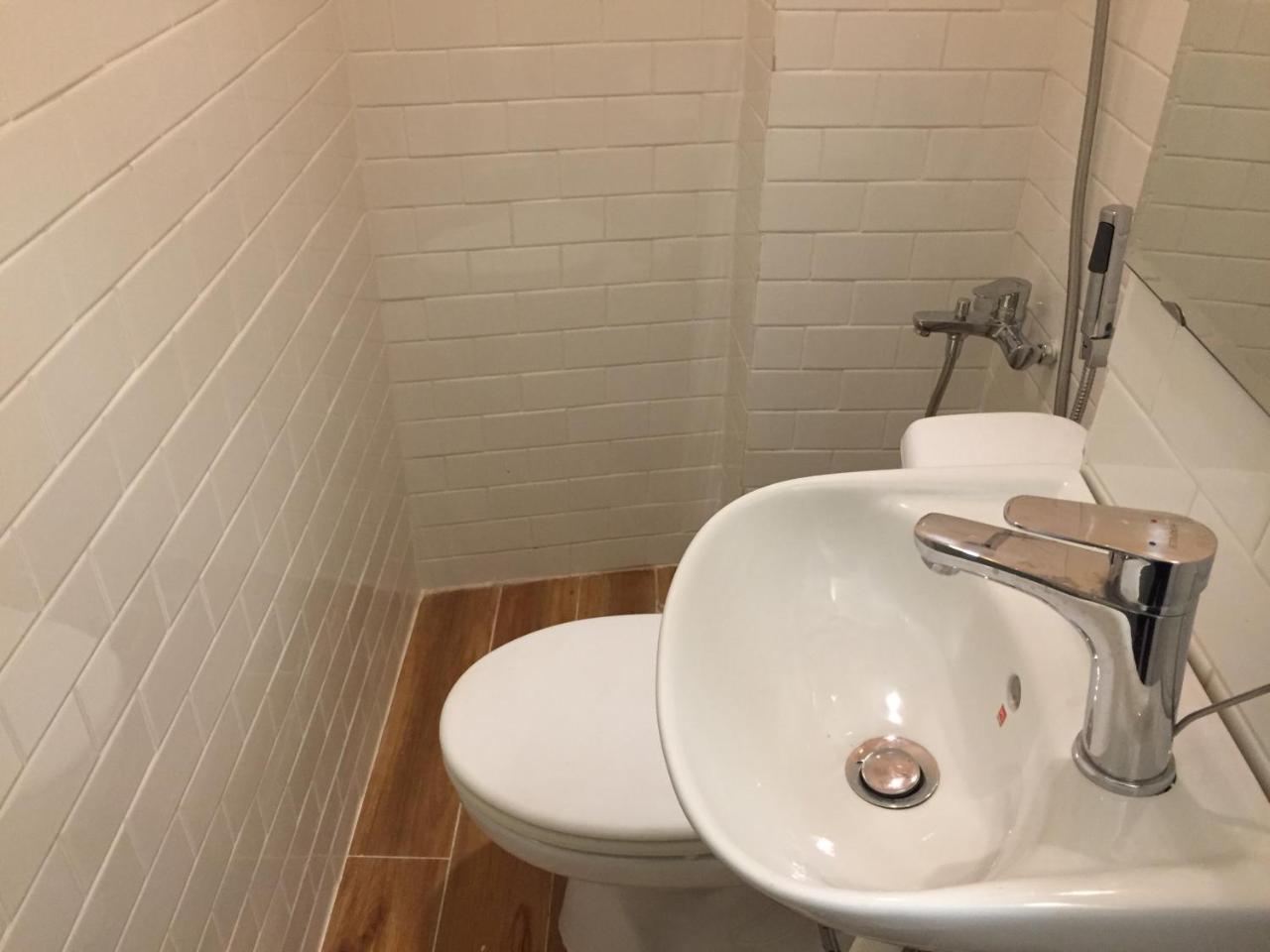 Vinabooker Cong Quynh Hotel Ho Chi Minh City Bagian luar foto